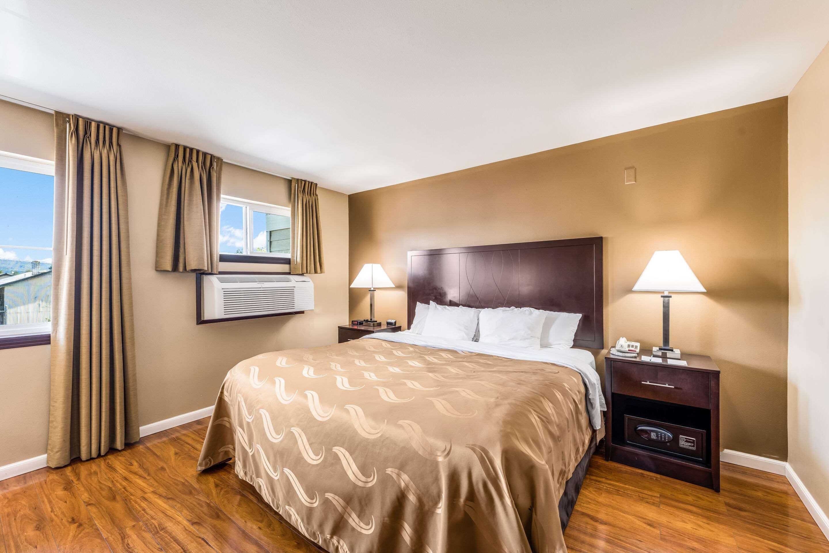 Quality Inn Cle Elum-Ellensburg エクステリア 写真