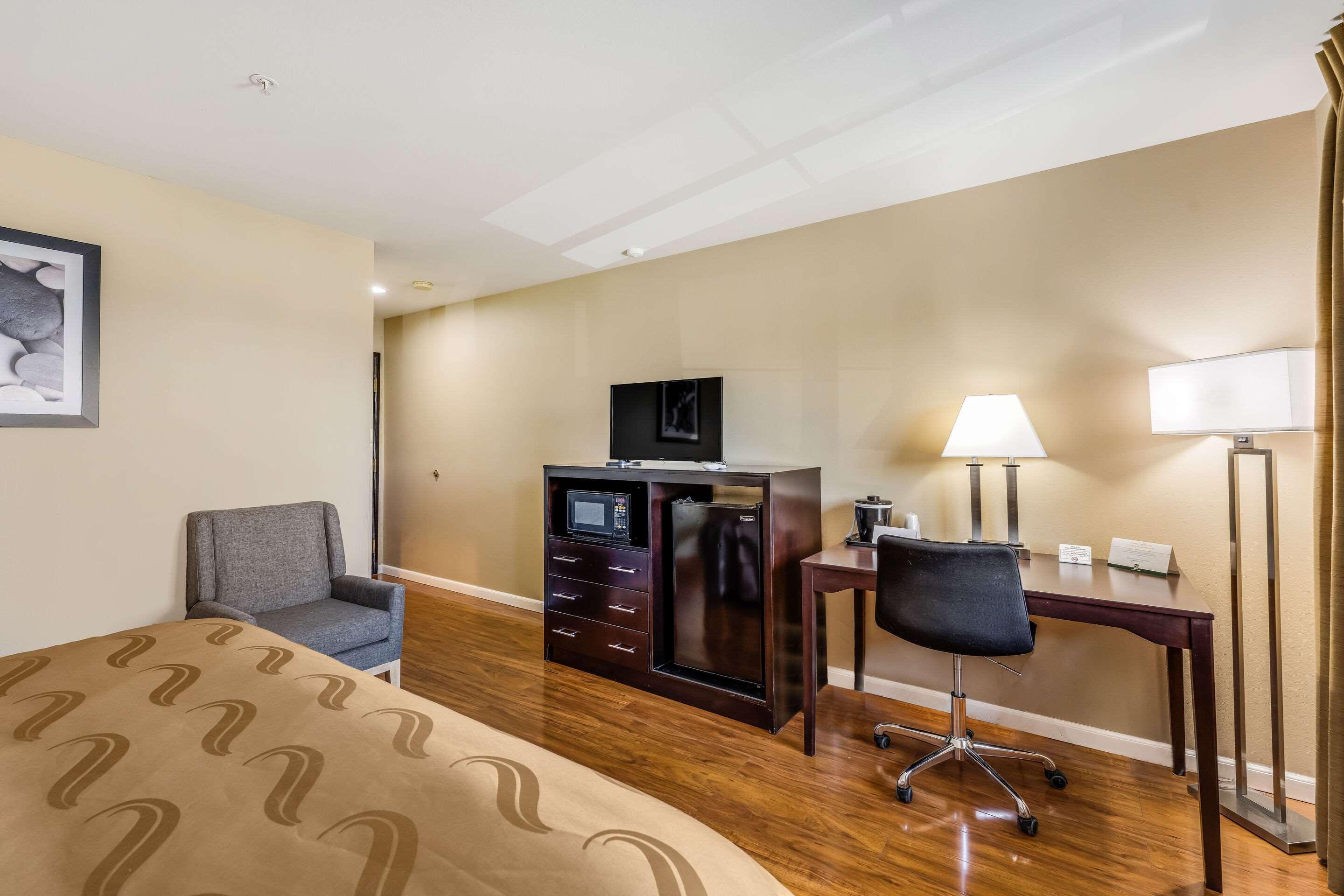 Quality Inn Cle Elum-Ellensburg エクステリア 写真